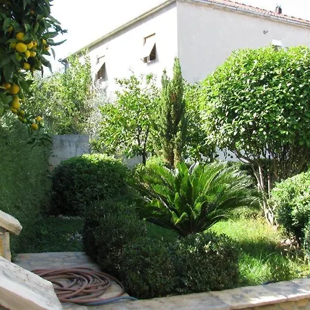 In With Balcony, Air Conditioning, Wifi, Washing Machine * Traù